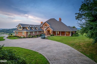 1573 Ridge Rd, Sevierville, TN 37862