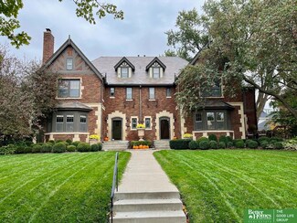 505 S 53rd St, Omaha, NE 68106