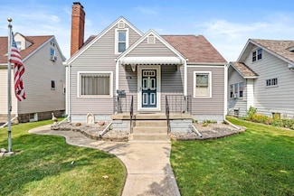 1332 Davis Ave, Whiting, IN 46394
