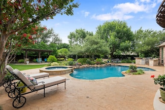 806 Ownby Ln, Southlake, TX 76092