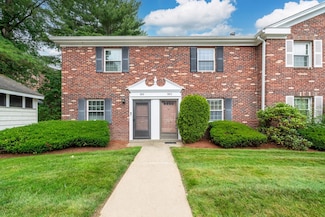 1802 Windsor Dr, Framingham, MA 01701