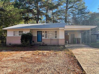 1824 N Jackson, Magnolia, AR 71753