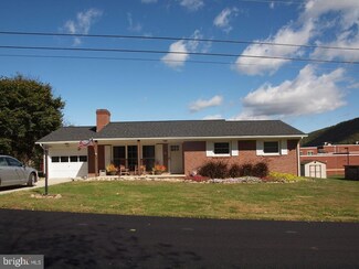 507 Meadow Ln, Franklin, WV 26807