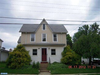 107 Chatham St, Avondale, PA 19311