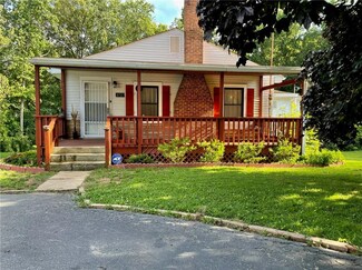 8721 E Rio Grande Ave, Terre Haute, IN 47805