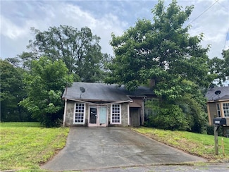 5035 Chadwick Ct, Decatur, GA 30035