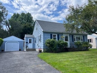 12 Dibiase St, Portland, ME 04103