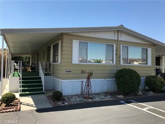 45521 Florida Ave Unit 32, Hemet, CA 92544