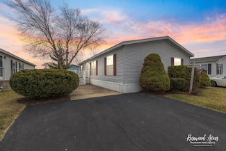 69 Saint Michaels Dr, Bourbonnais, IL 60914