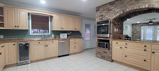 413 S Temple Dr, Diboll, TX 75941