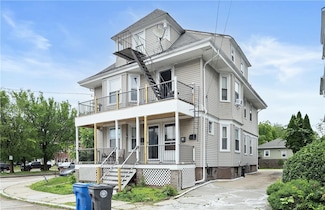 10 Sylvan Ave, Cranston, RI 02905