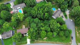 1850 Creekview Cove, Paducah, KY 42003