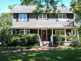 516 Longview St, Carrollton, GA 30117