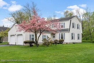 7 Deer Run, Long Hill, NJ 07946