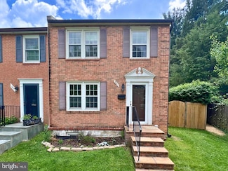 351 Gundry Dr, Falls Church, VA 22046