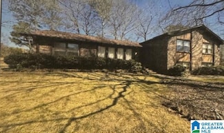 6505 Quail Run Dr, Pelham, AL 35124