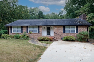 3393 Mt Holly Rd, Edgemoor, SC 29712