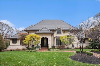 1901 Stratford Rd, Mission Hills, KS 66208