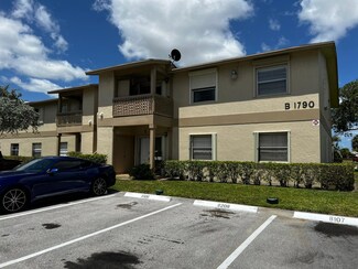 1790 Abbey Rd Unit 206B, West Palm Beach, FL 33415