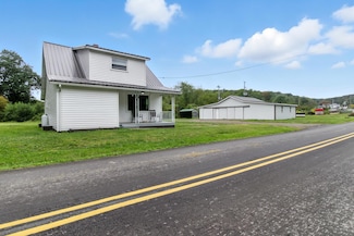 106 Berry Rd, Stump Creek, PA 15863