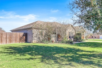 2164 Settlers Way Dr, Sealy, TX 77474