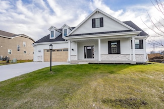 N50W19441 Tamarind Way, Menomonee Falls, WI 53051