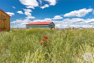 1851 Goulding Creek Rd, Broadview, MT 59015