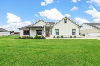 1511 Horseshoe Ct, Justin, TX 76247