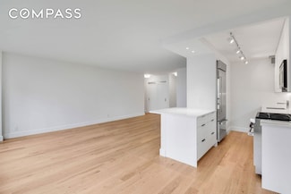 170 W End Ave Unit 12B, New York, NY 10023