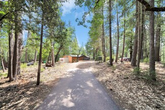 13567 Raccoon Mountain Rd, Grass Valley, CA 95945
