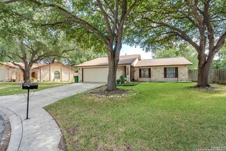 8238 Budge St, San Antonio, TX 78240