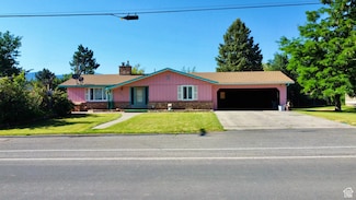 677 W 300 N, Richfield, UT 84701