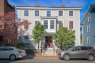 14 Lynde St Unit 2, Salem, MA 01970