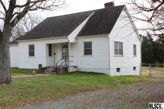 61 Hunter Bridge Rd, Stony Point, NC 28678