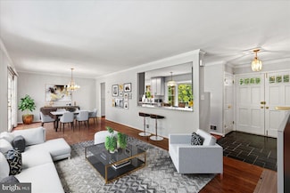7128 Devonshire Rd, Alexandria, VA 22307