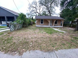 8718 N Brooks St, Tampa, FL 33604