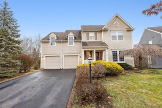 7208 Upper Clarenton Dr S, New Albany, OH 43054