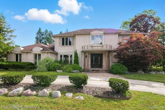 5130 Provincial Dr, Bloomfield Hills, MI 48302