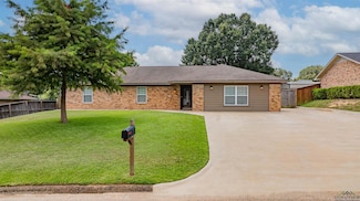 310 Ferndale St, White Oak, TX 75693