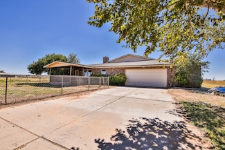 6715 104th St, Lubbock, TX 79424