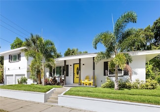 2120 1st St N, Saint Petersburg, FL 33704