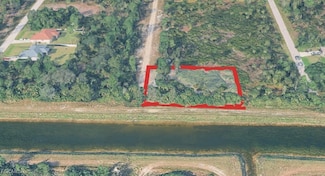 6000 Tena Ave N, Lehigh Acres, FL 33971