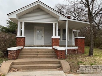 1616 N Oak Ave, Mineral Wells, TX 76067