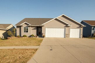 5706 Mayfair St SW, Cedar Rapids, IA 52404