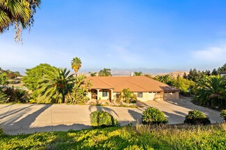 463 High Sierra Dr, Exeter, CA 93221
