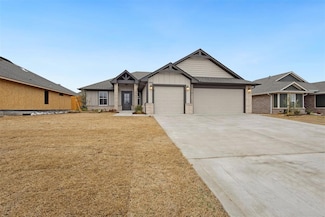 4308 Eloise Dr, Shawnee, OK 74804