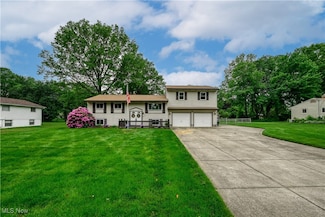 3720 Longfield Rd, Ravenna, OH 44266