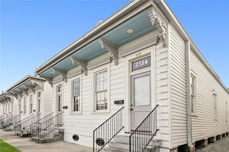 2500 Freret St, New Orleans, LA 70113