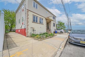 351 Beach 87th St, Rockaway Beach, NY 11693
