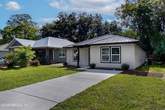 1523 NE 1st Ave, Gainesville, FL 32641